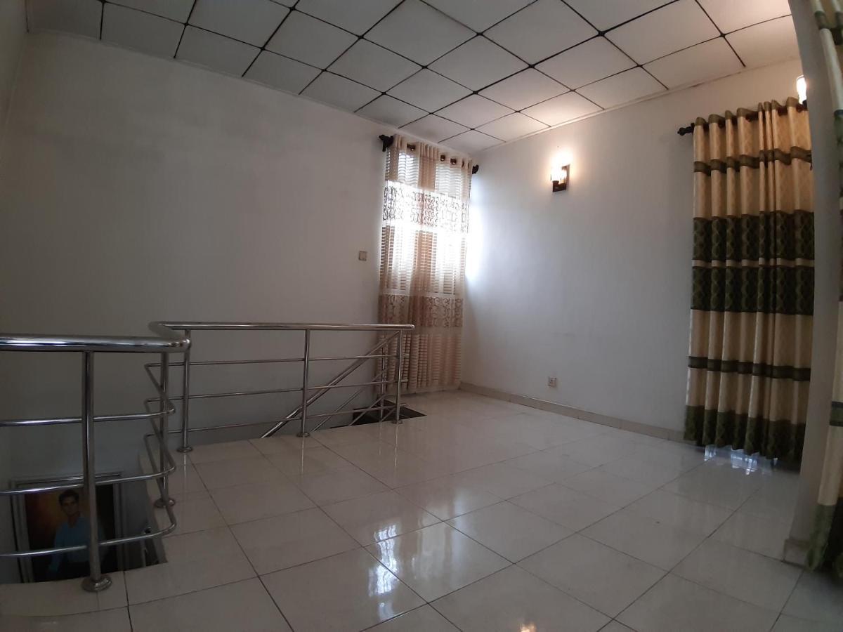 Hellen Homestay Negombo Zewnętrze zdjęcie