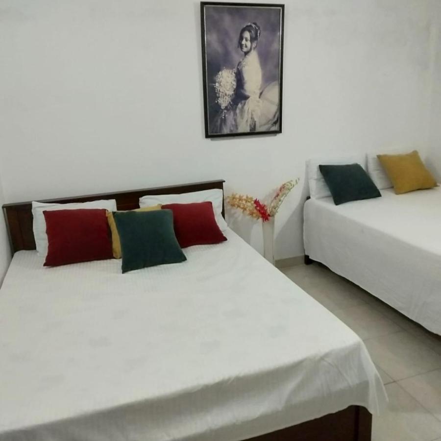 Hellen Homestay Negombo Zewnętrze zdjęcie